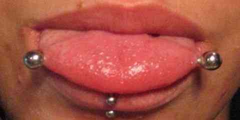 advice for snake eyes bit double horizontal vertical web scoop venom under tongue piercing aftercare